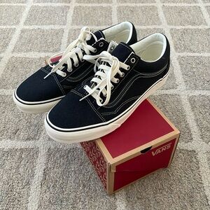 Old Skool Earth Black / Marshmallow 11